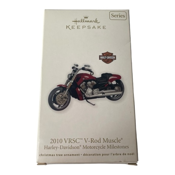 NWT Hallmark Keepsake Harley-Davidson 2010 VRSC V-Rod Muscle Motorcycle Ornament - Picture 1 of 3